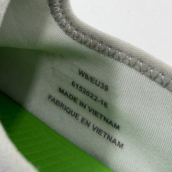 OoFos Oomg eeZee Womens 8 Gray Slip-on Comfort Recovery Shoes - Picture 8 of 8